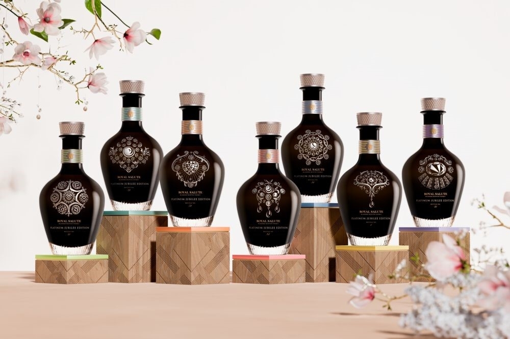Christie’s Finest and Rarest Wines and Spirits: Featuring Generations of Jayer, Burgundy from the Historic Cellars of King's College, CambridgeLondon, 8 June 2022