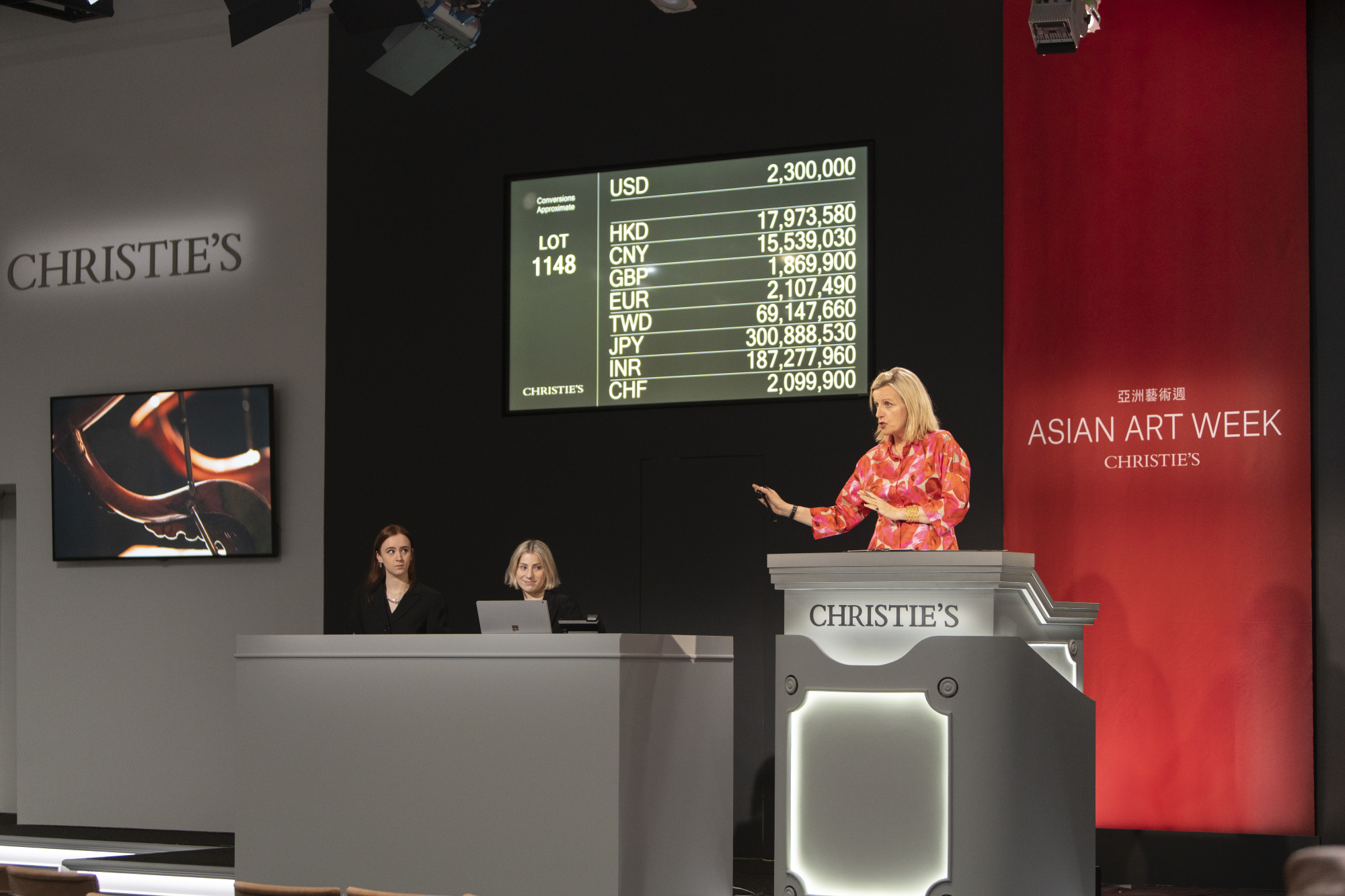 STRONG CHINESE SALES CONCLUDE LIVE AUCTIONS