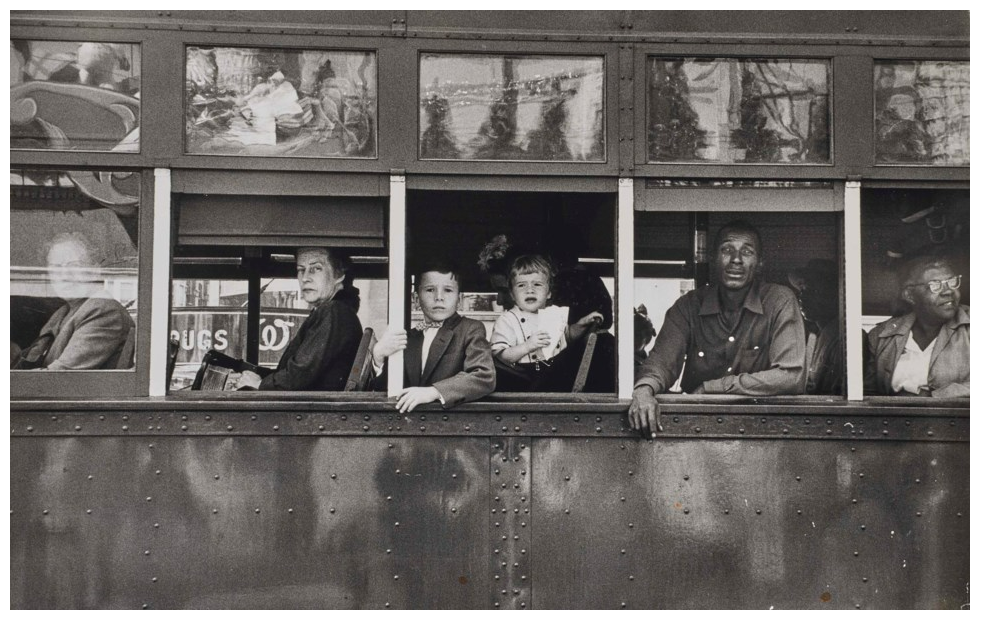 <strong>PHOTOGRAPHS</strong>
<strong>FEATURIN</strong><strong>G DEPTH OF FIELD: THE ALAN AND DOROTHY PRESS COLLECTION</strong>