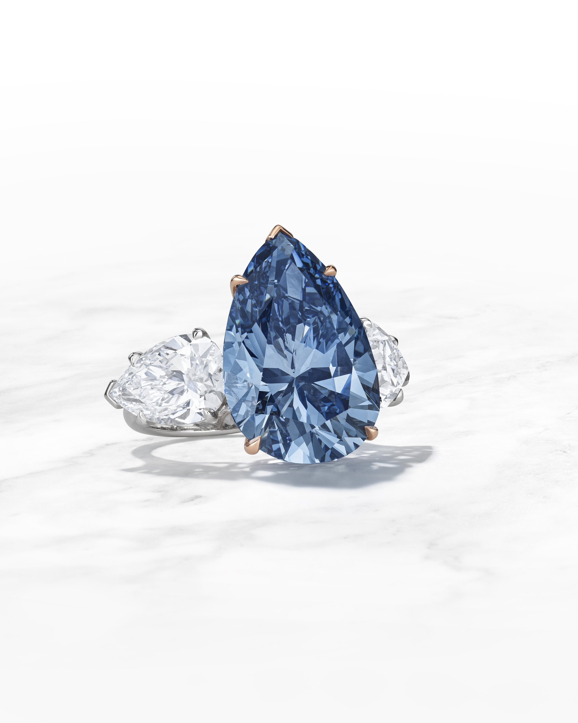 BLEU ROYAL